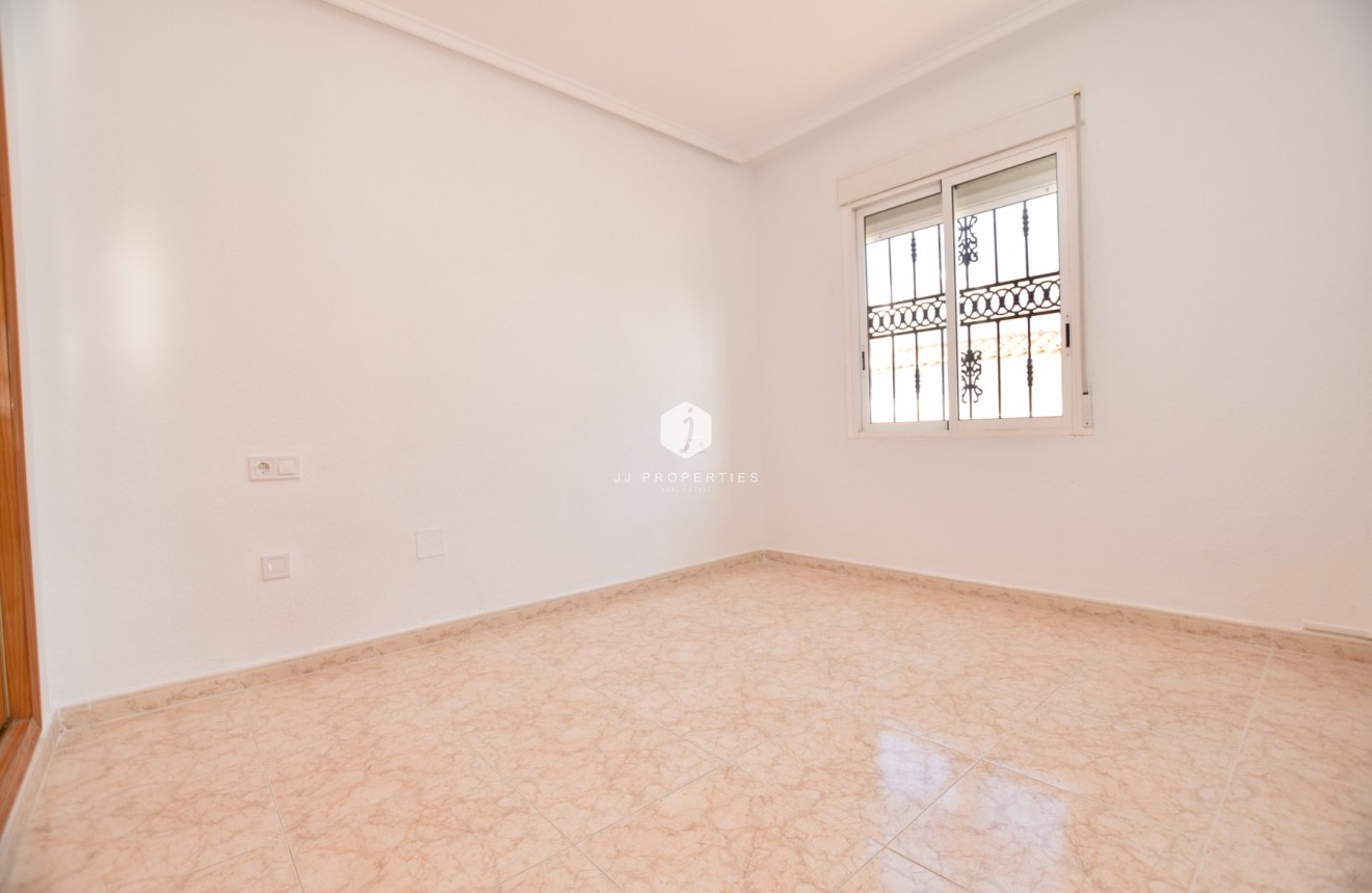 Segunda mano - Chalet -
Orihuela Costa - Costa Blanca