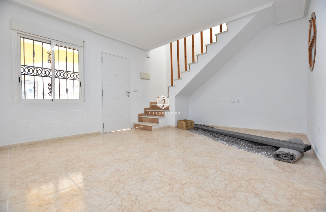 Segunda mano - Chalet -
Orihuela Costa - Costa Blanca