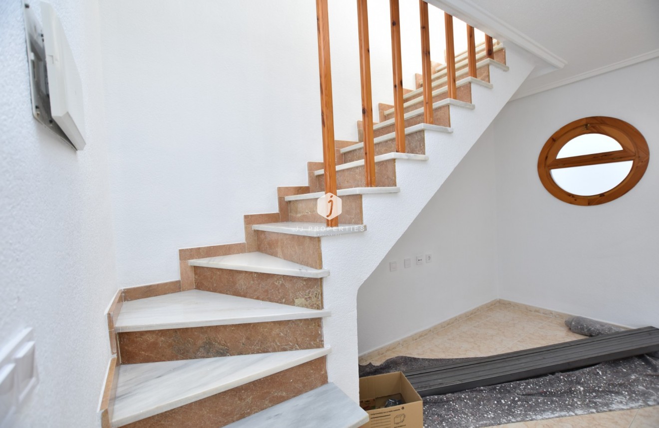 Segunda mano - Chalet -
Orihuela Costa - Costa Blanca