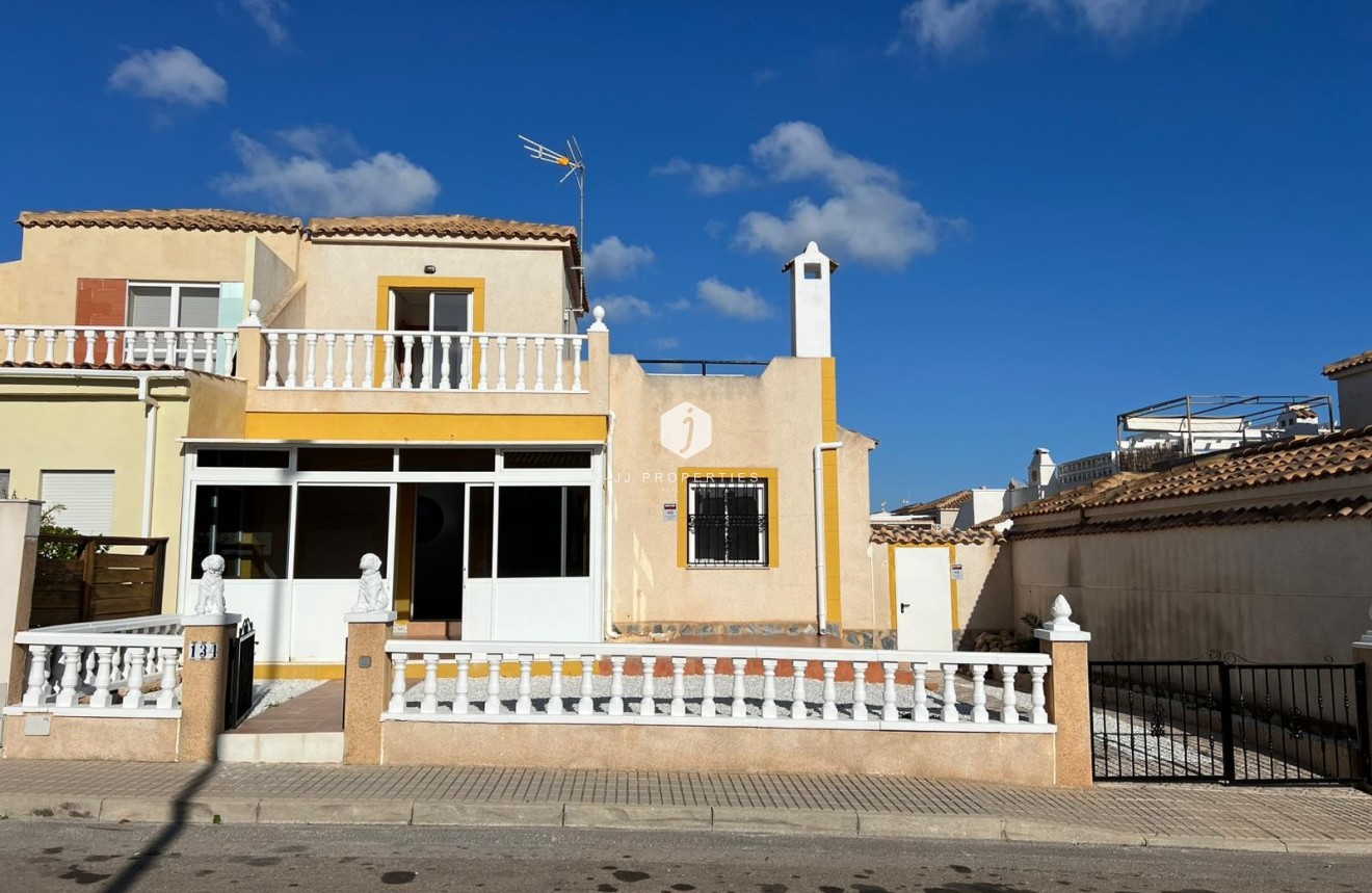 Segunda mano - Chalet -
Orihuela Costa - Costa Blanca