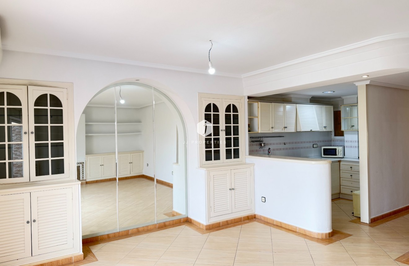 Segunda mano - Apartamento / piso -
Torrevieja - Costa Blanca