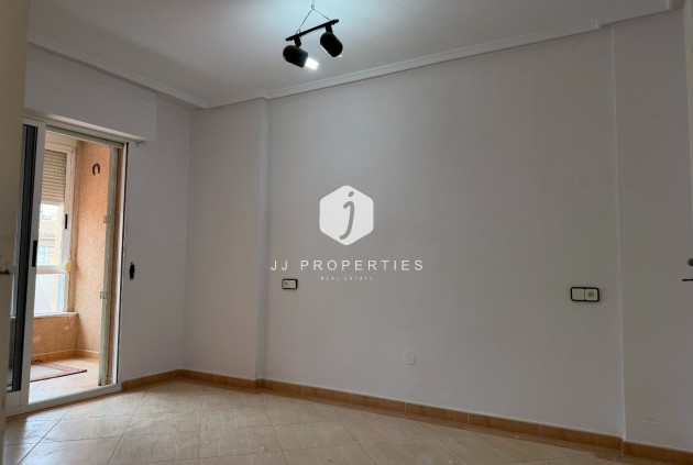 Segunda mano - Apartamento / piso -
Torrevieja - Costa Blanca