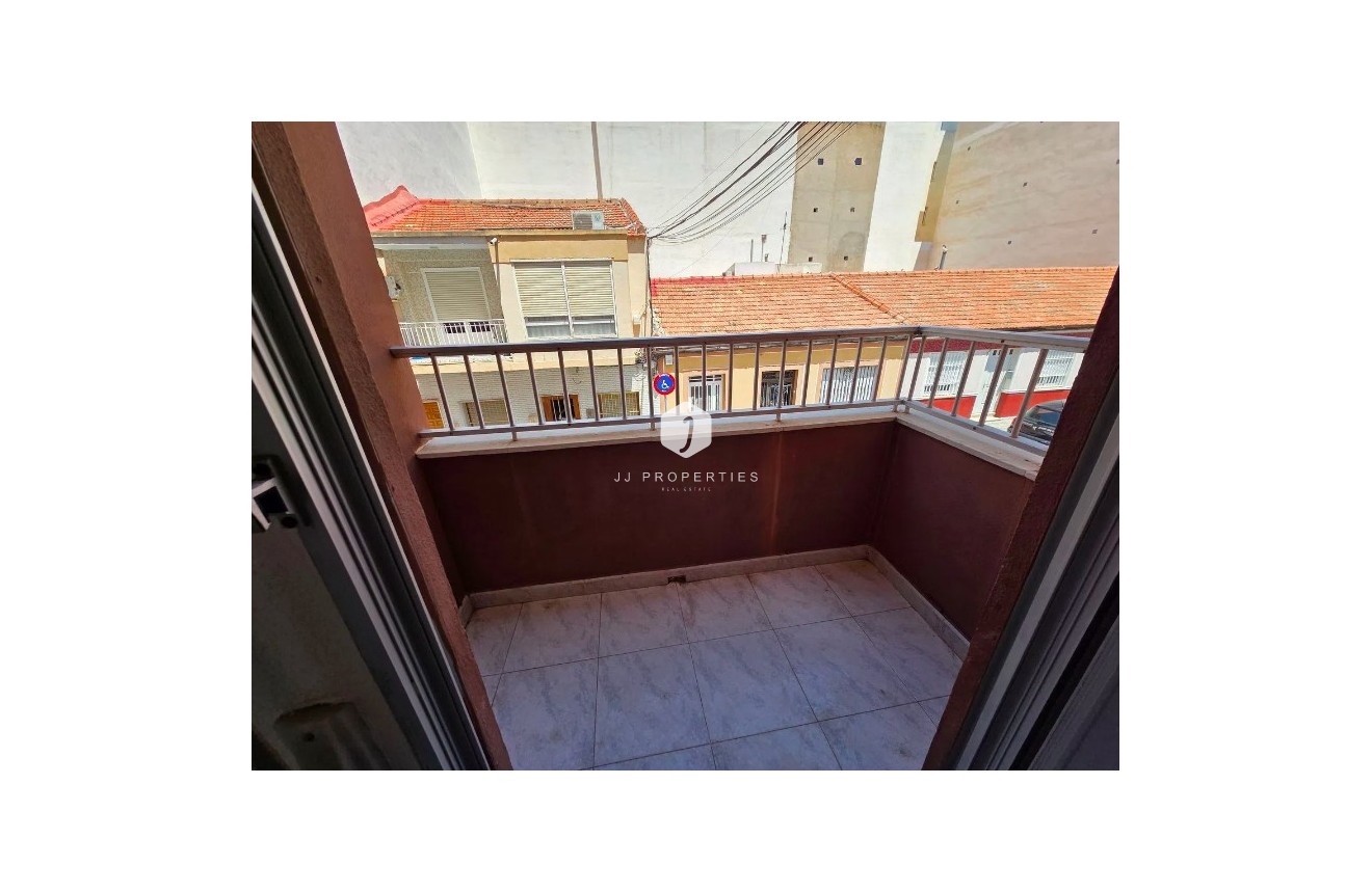 Resale - Apartment / flat -
Torrevieja - Costa Blanca