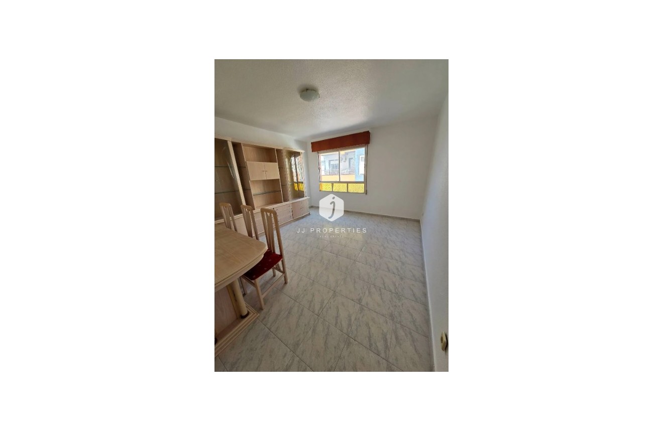 Resale - Apartment / flat -
Torrevieja - Costa Blanca