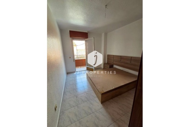 Resale - Apartment / flat -
Torrevieja - Costa Blanca