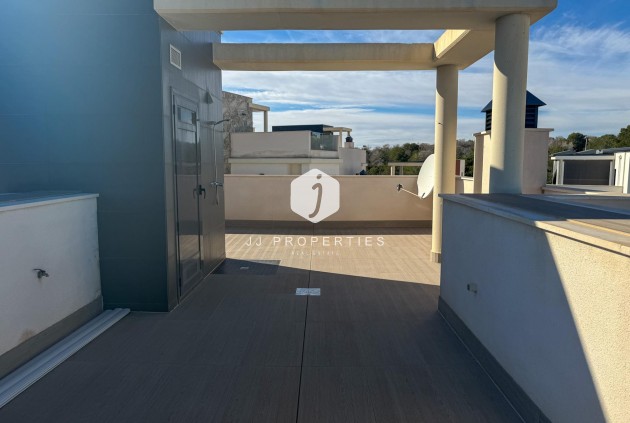 Segunda mano - Villa -
San Miguel de Salinas - Bellavista