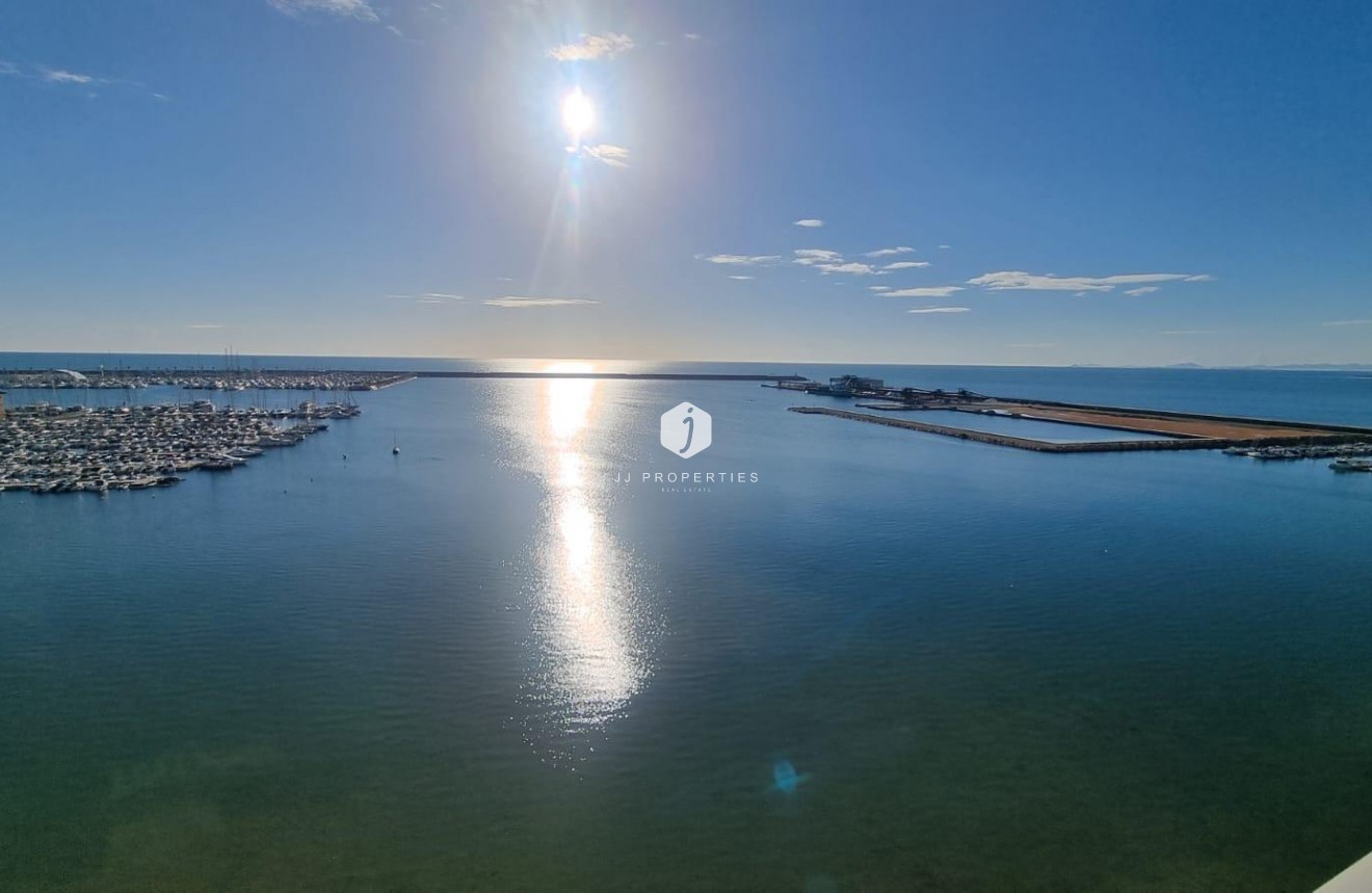 Resale - Penthouse -
Torrevieja - El Acequión - Los Náufragos