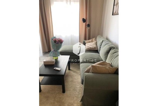 Z drugiej ręki - Mieszkanie w bloku -
Torrevieja