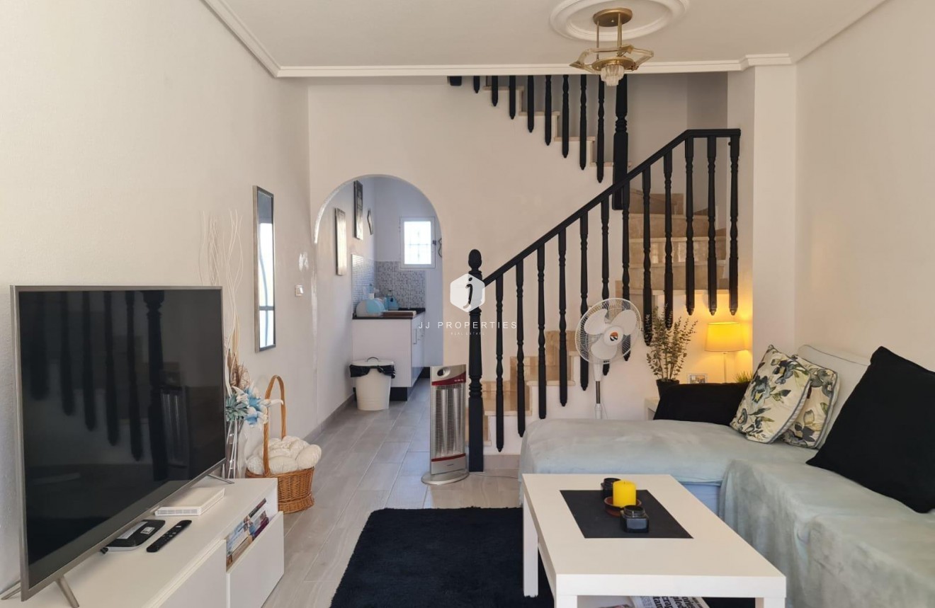 D'occasion - Duplex -
Orihuela Costa - Playa Flamenca