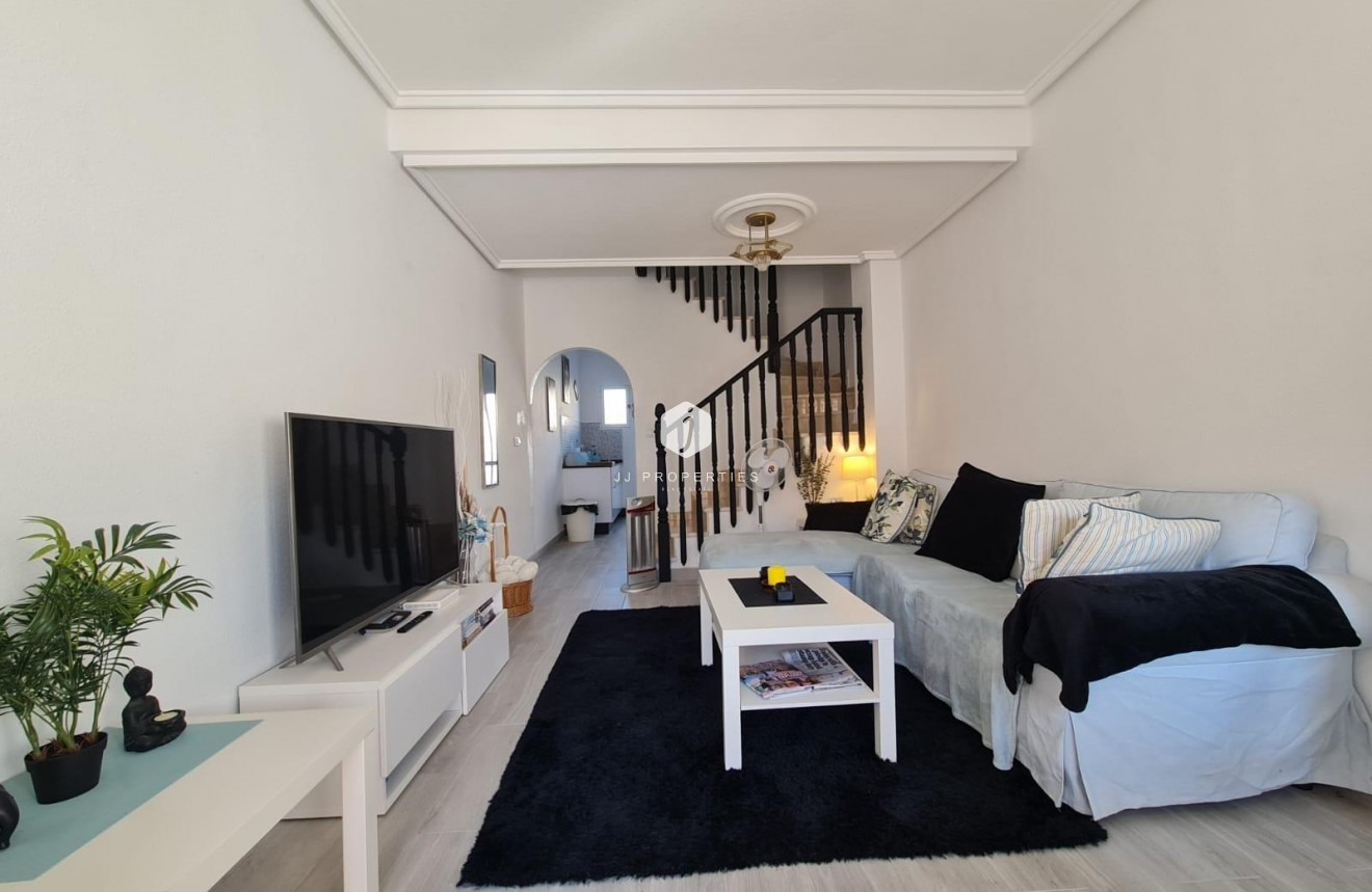 D'occasion - Duplex -
Orihuela Costa - Playa Flamenca