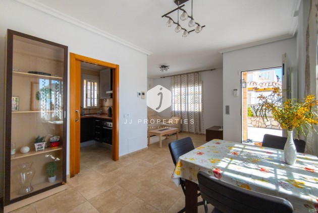 Resale - Villa -
Torrevieja - La Mata