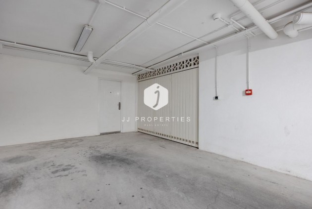 Resale - Villa -
Torrevieja - La Mata