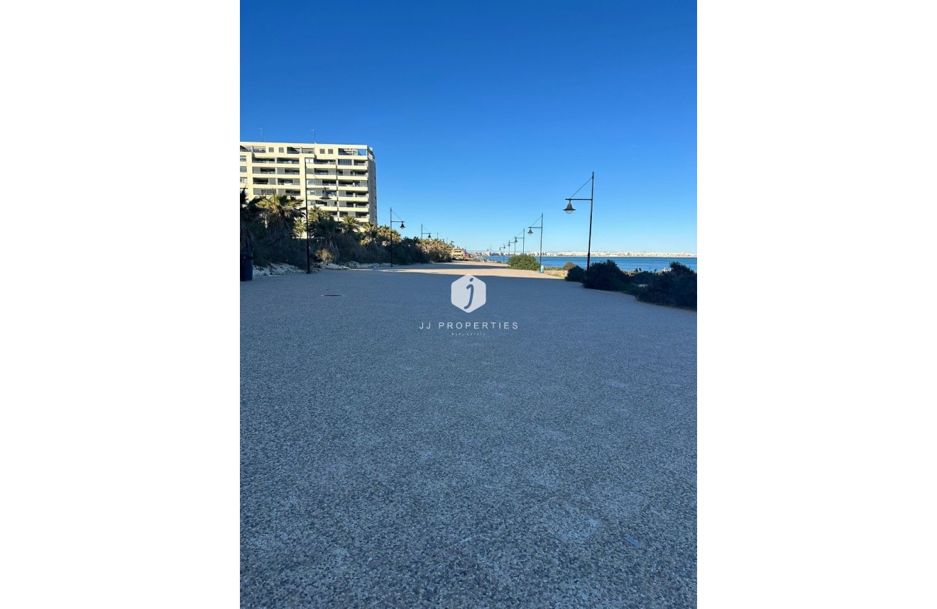 Segunda mano - Apartamento / piso -
Punta Prima - Costa Blanca