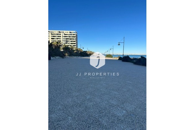 Segunda mano - Apartamento / piso -
Punta Prima - Costa Blanca