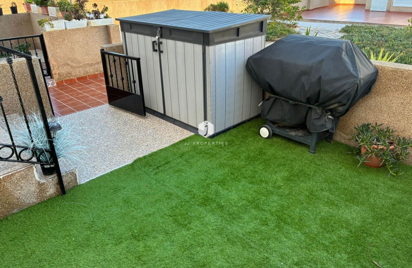 Segunda mano - Apartamento / piso -
Punta Prima - Costa Blanca