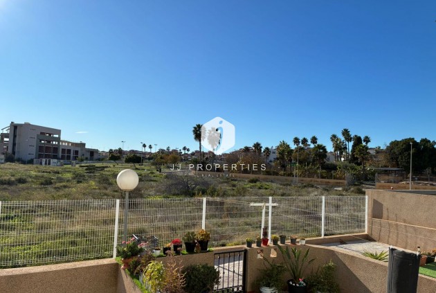 Segunda mano - Apartamento / piso -
Punta Prima - Costa Blanca