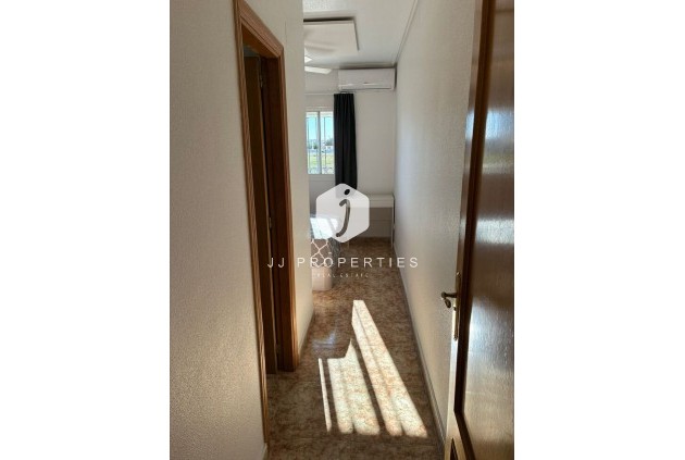 Segunda mano - Apartamento / piso -
Punta Prima - Costa Blanca
