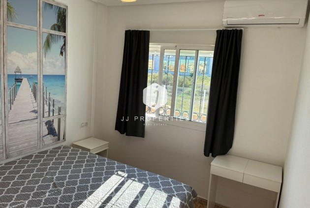 Segunda mano - Apartamento / piso -
Punta Prima - Costa Blanca