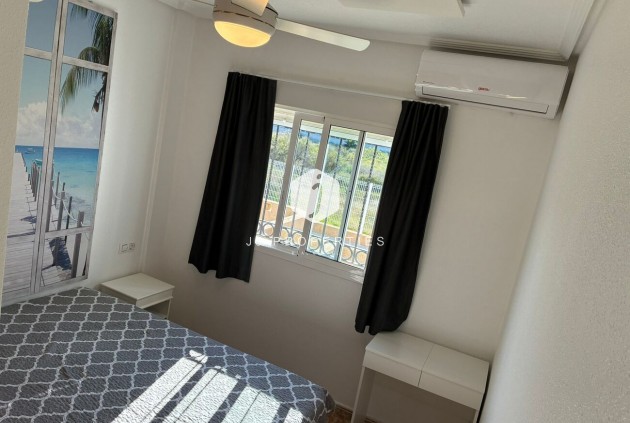 Segunda mano - Apartamento / piso -
Punta Prima - Costa Blanca