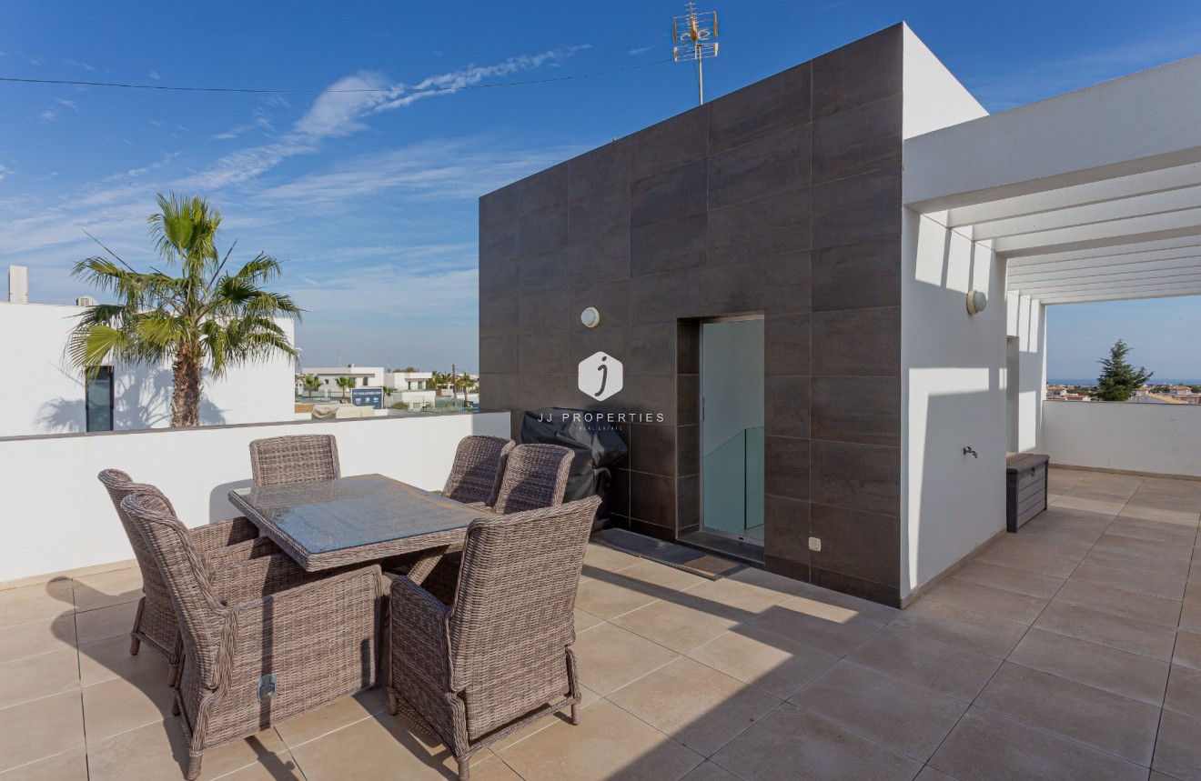 Segunda mano - Villa -
Orihuela Costa - Costa Blanca