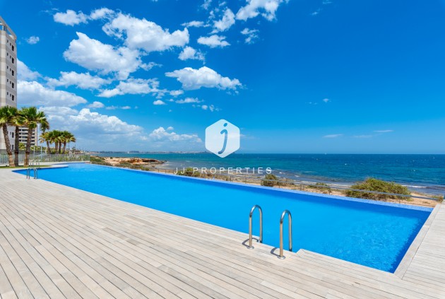 Resale - Apartment / flat -
Punta Prima - Costa Blanca