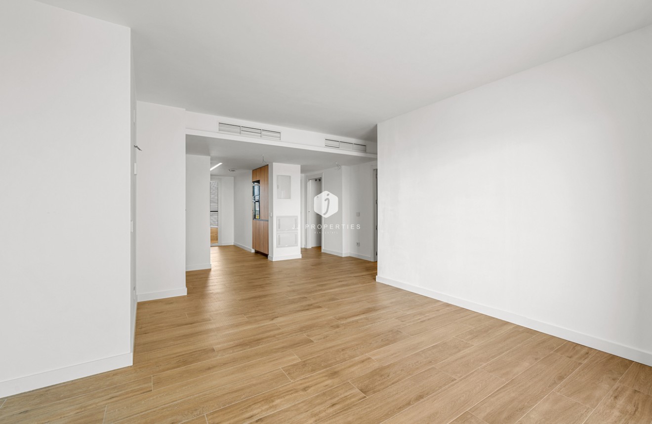 Resale - Apartment / flat -
Punta Prima - Costa Blanca