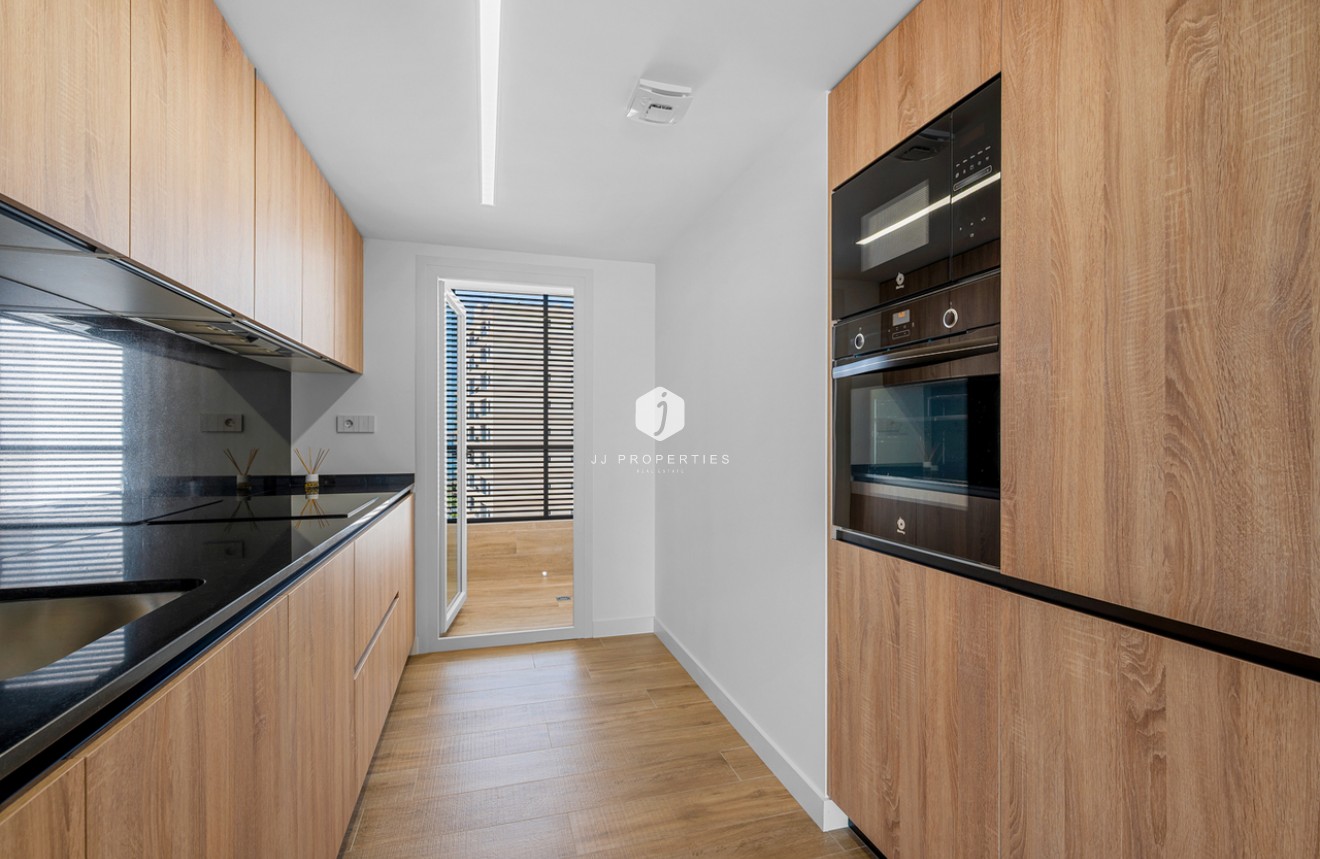 Resale - Apartment / flat -
Punta Prima - Costa Blanca