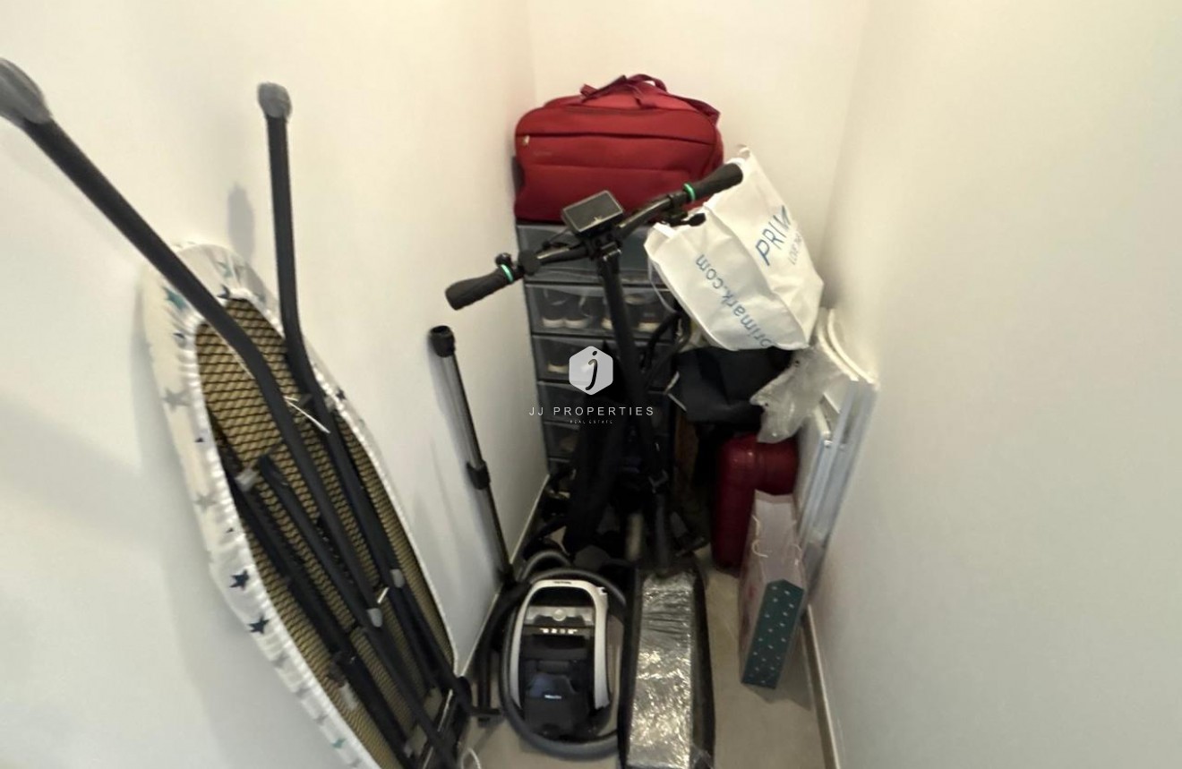 Segunda mano - Apartamento / piso -
Playa Flamenca - Costa Blanca