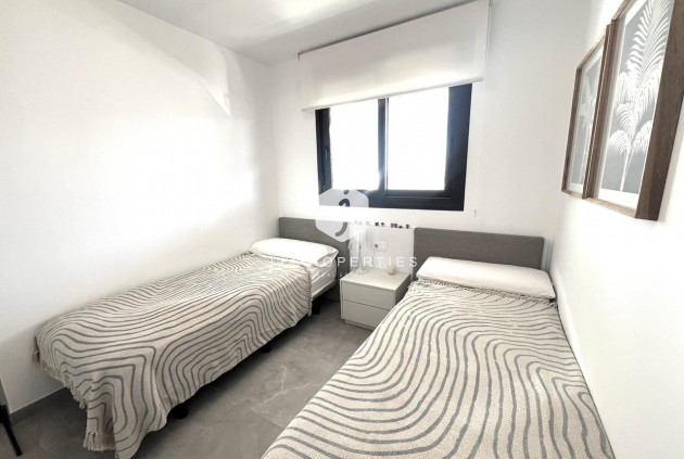 Segunda mano - Apartamento / piso -
Playa Flamenca - Costa Blanca