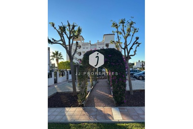 Resale - Apartment / flat -
Campoamor - Costa Blanca