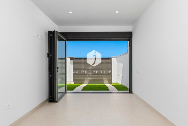 Obra nueva - Villa -
Los Alcazares - Serena Golf