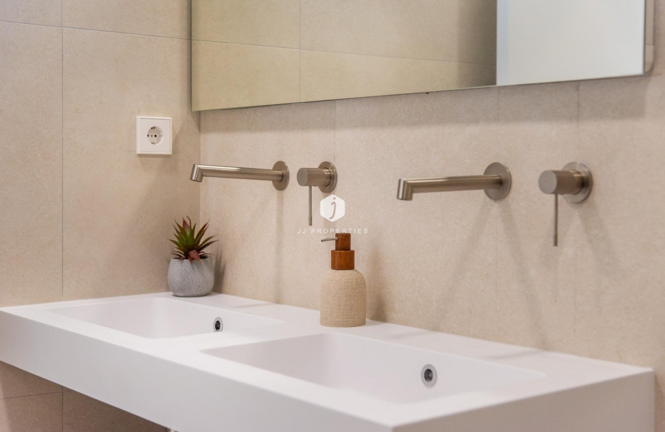 Obra nueva - Villa -
Los Alcazares - Serena Golf