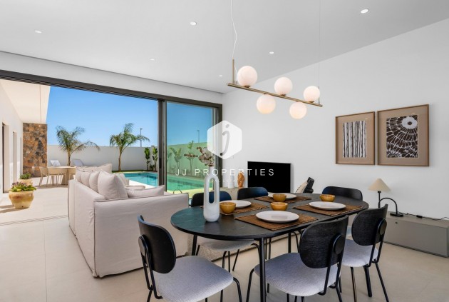 Obra nueva - Villa -
Los Alcazares - Serena Golf