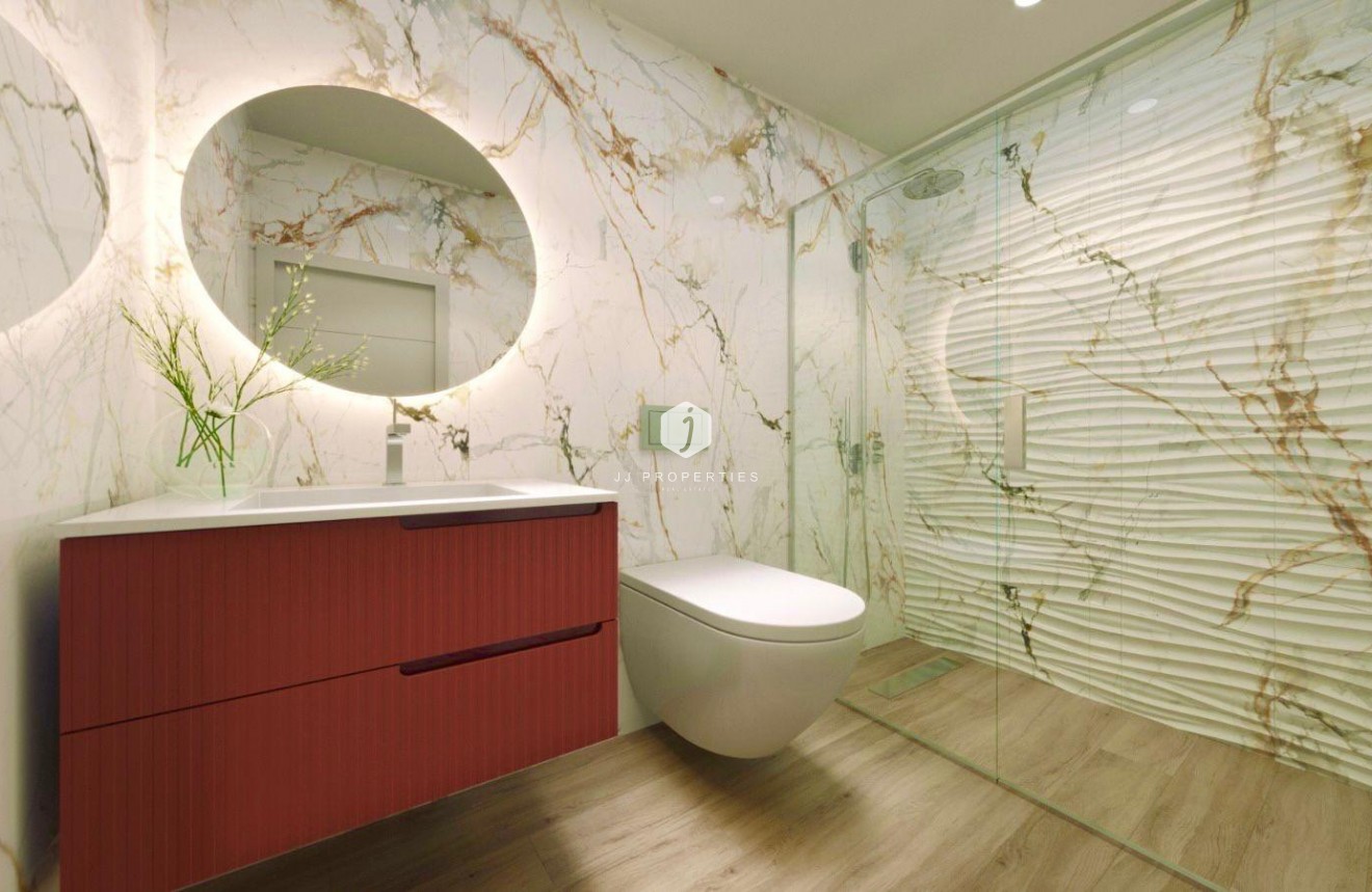 Nowy budynek - Daszek -
Torrevieja - Centro