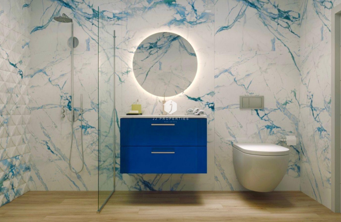 Nowy budynek - Daszek -
Torrevieja - Centro