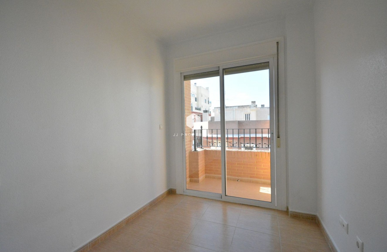 Tweedehands - Penthouse -
Guardamar del Segura - Costa Blanca