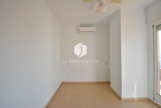 Tweedehands - Penthouse -
Guardamar del Segura - Costa Blanca