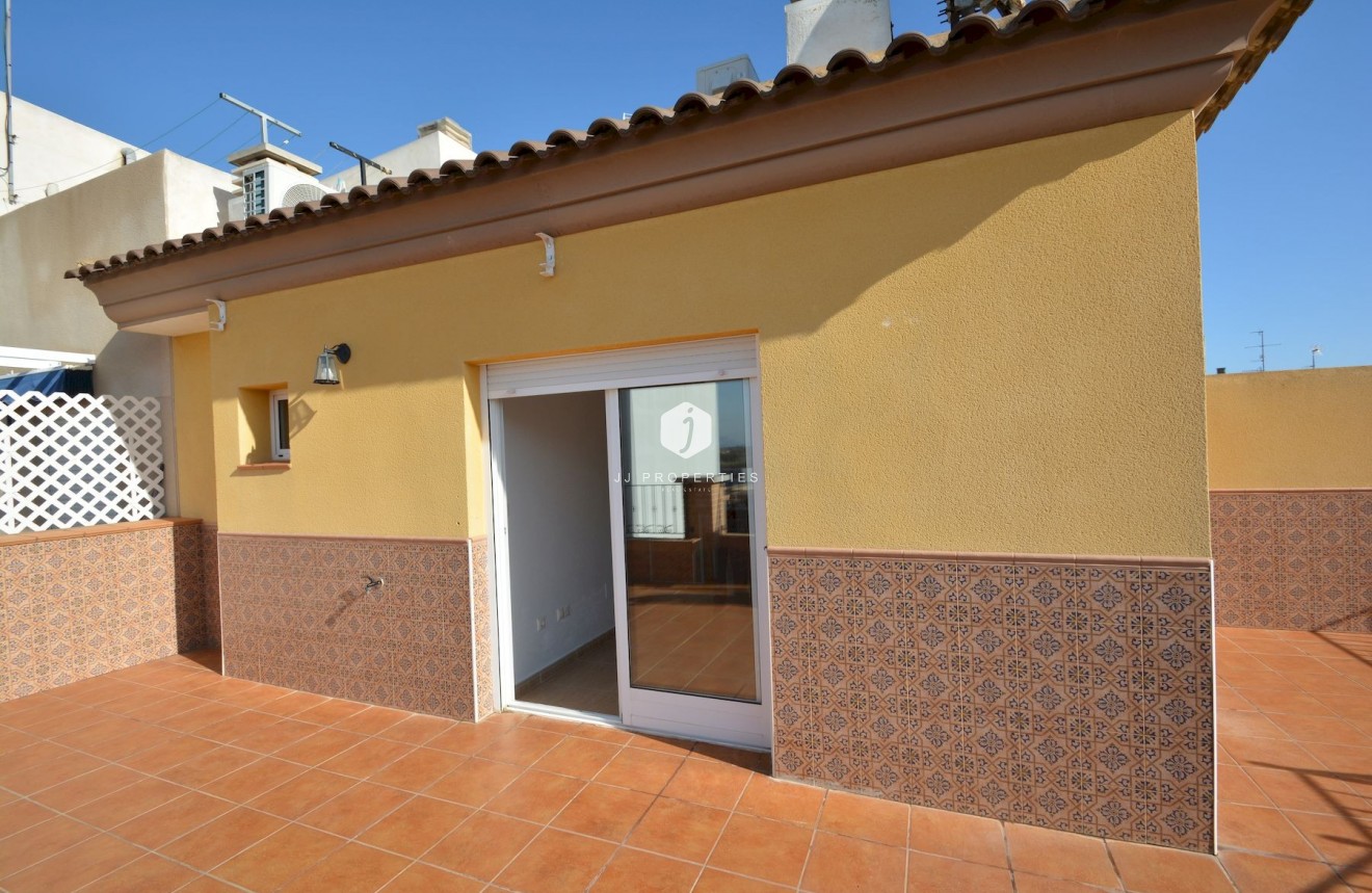 Tweedehands - Penthouse -
Guardamar del Segura - Costa Blanca