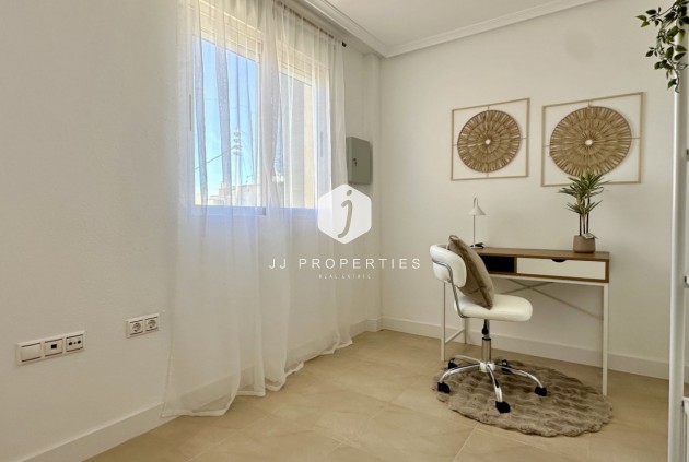 Aus zweiter Hand - Wohnung -
Torrevieja - Costa Blanca