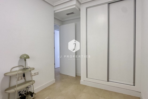 Aus zweiter Hand - Wohnung -
Torrevieja - Costa Blanca