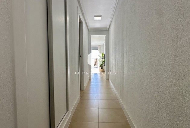 Aus zweiter Hand - Wohnung -
Torrevieja - Costa Blanca