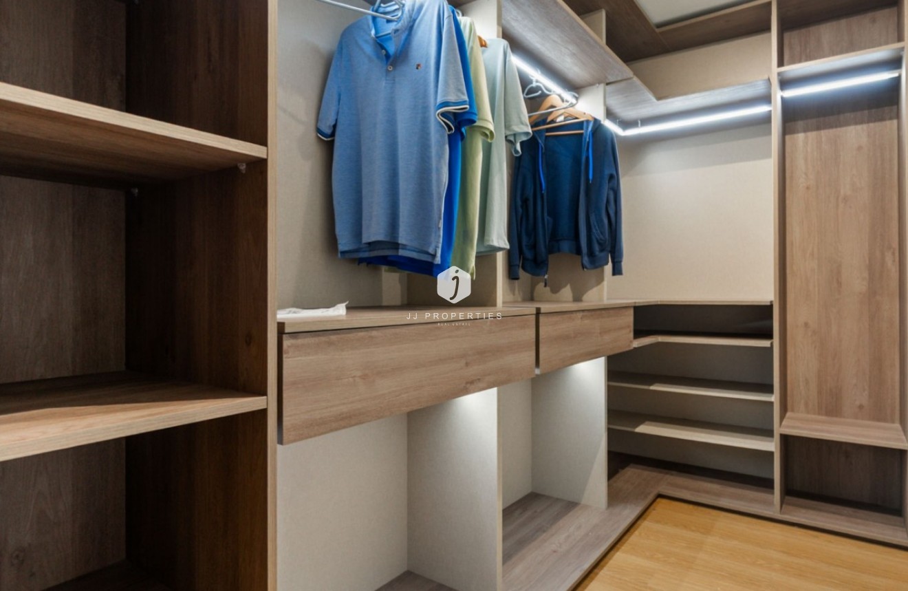 Aus zweiter Hand - Wohnung -
Torrevieja - Costa Blanca