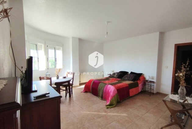 Aus zweiter Hand - Villa -
Torrevieja - La Siesta - El Salado - Torreta