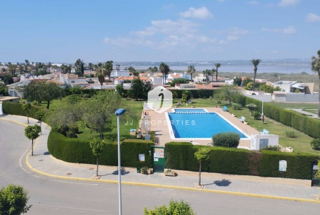 Aus zweiter Hand - Villa -
Torrevieja - La Siesta - El Salado - Torreta