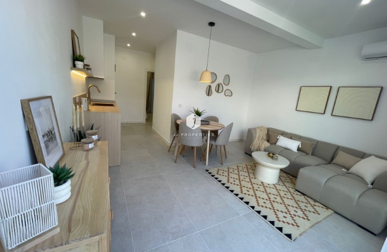 D'occasion - Bungalow -
Torrevieja - Costa Blanca