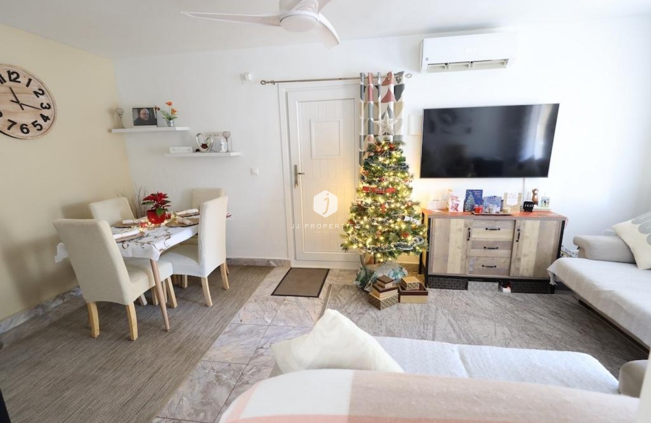 Tweedehands - Bungalow -
Torrevieja - Costa Blanca