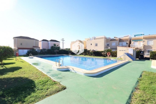 Tweedehands - Bungalow -
Torrevieja - Costa Blanca