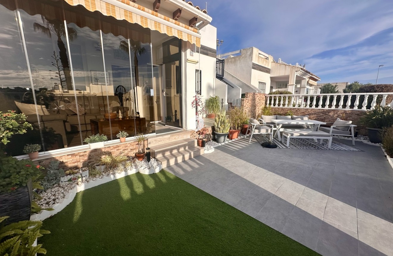 Segunda mano - Chalet -
Orihuela Costa - Ciñuelica