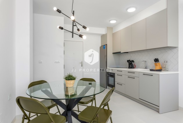 Segunda mano - Apartamento / piso -
San Miguel de Salinas - Inland