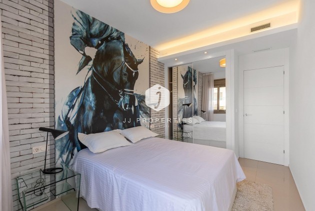 Tweedehands - duplex -
Ciudad Quesada - Costa Blanca Sur